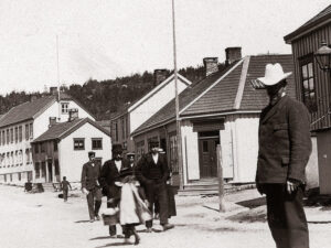 Cropped Tittelbilde 01 4 755x566